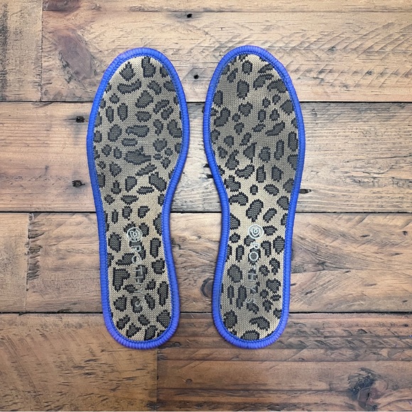 Girls Rothy’s Size 2 - Picture 4 of 4